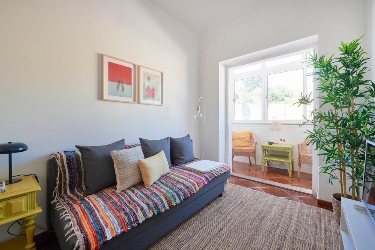 Central & Sunny 2Br Apt Near Beach, By Timecooler Setubal Ngoại thất bức ảnh